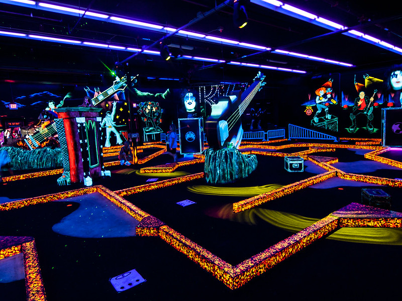 KISS Monster Mini Golf image 2