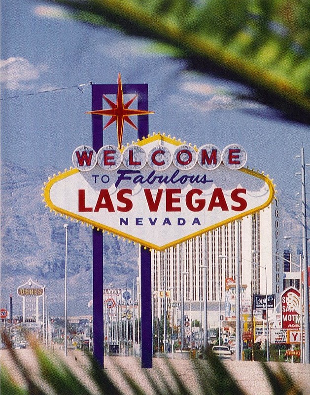 Retro Las Vegas  image 2