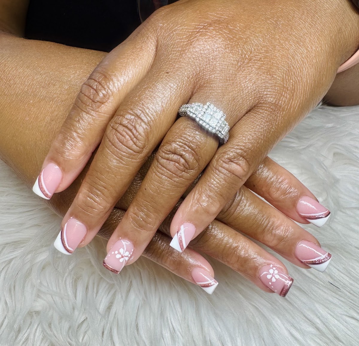 24/7 Posh Nails Lounge image 4