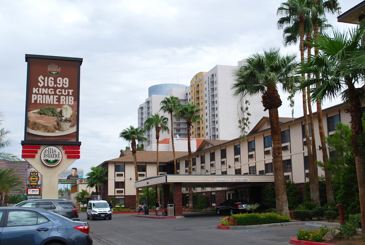 Ellis Island Casino & Hotel