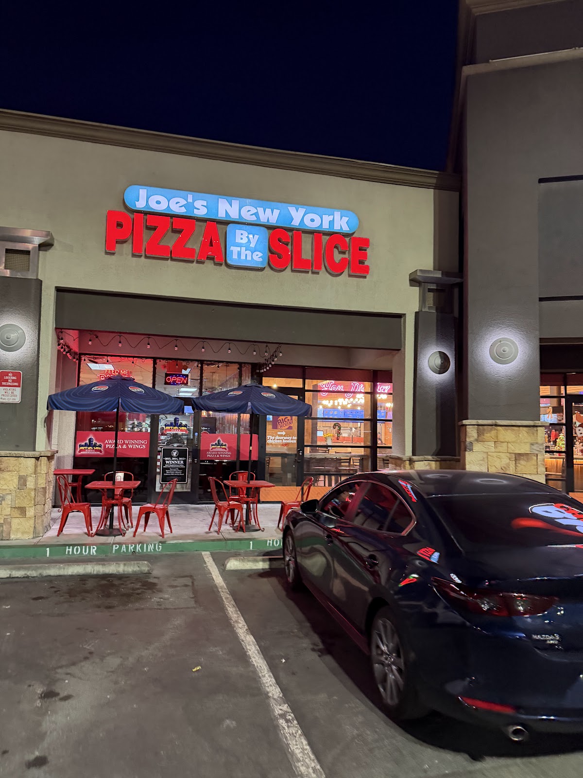 Joe's New York Pizza Paradis...